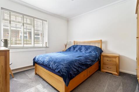 97 Aldsworth Avenue-004.JPG