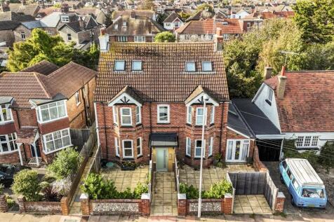 65 Southfields Road_001.JPG