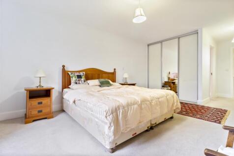 12 Wryesdale house-003.JPG