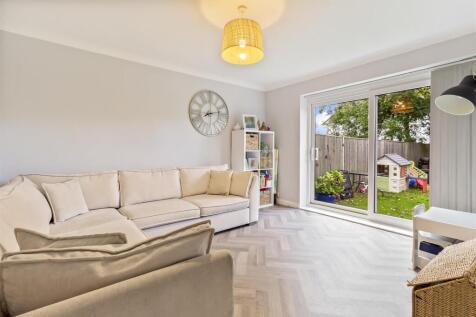 Shirley Close, 3-001.JPG