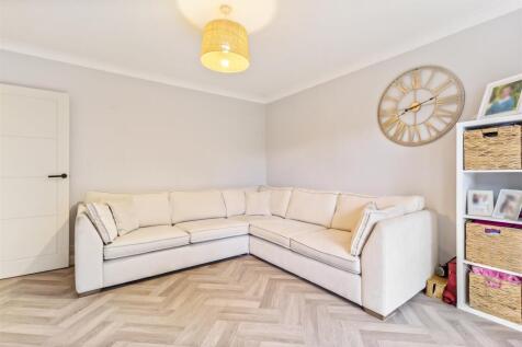 Shirley Close, 3-003.JPG