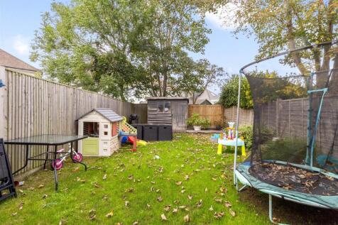 Shirley Close, 3-005.JPG