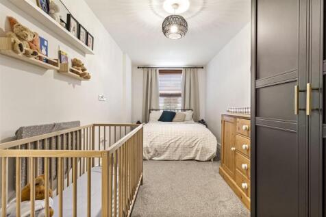 56 Columbia Housde-008.JPG