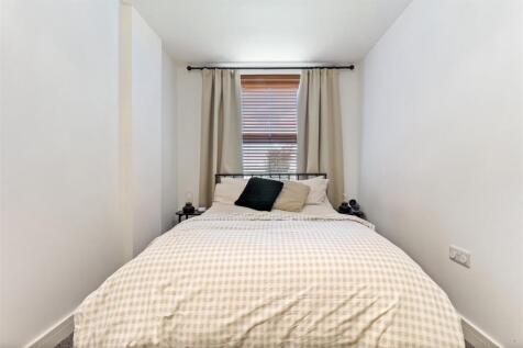 56 Columbia Housde-010.JPG