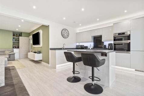 42 Terringes Avenue-015.JPG