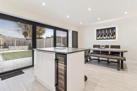 42 Terringes Avenue-017.JPG