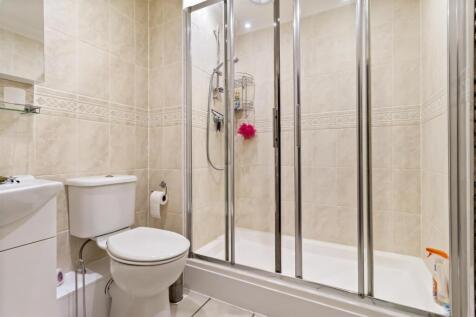 3 Greenland Mews-007.JPG