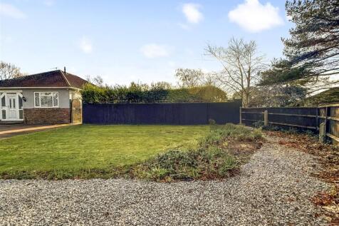 275 Plot Goring Way-010.JPG