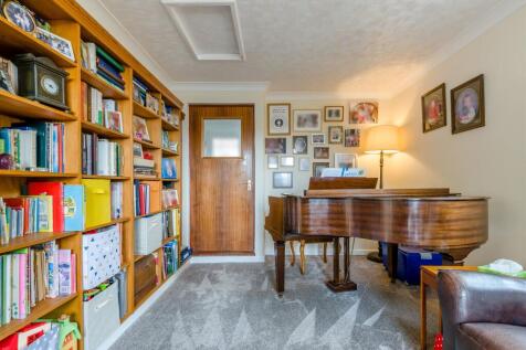 Property Image 9