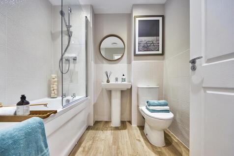 Main family bathroom