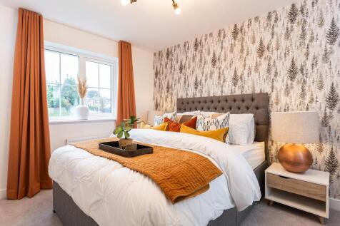 Main bedroom with ample space