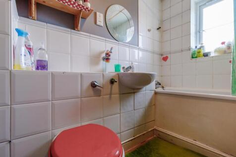 8385708-interior10-800.jpg