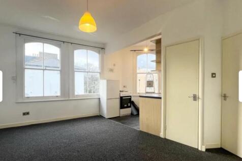 ONE BEDROOM FLAT NEAR HOMERTON HOSPITAL