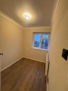 3-BEDROOM MAISONETTE