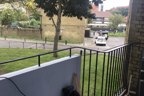 Spacious Two-Bedroom Flat with Balcony in Prime L