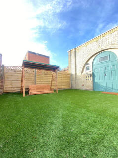 Modern Ensuite Bedsit in Prime Islington Location