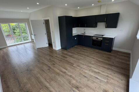 Beautiful 1-Bedroom Flat in Balaam Street, London
