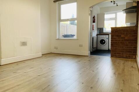 Dining Room 1.jpg