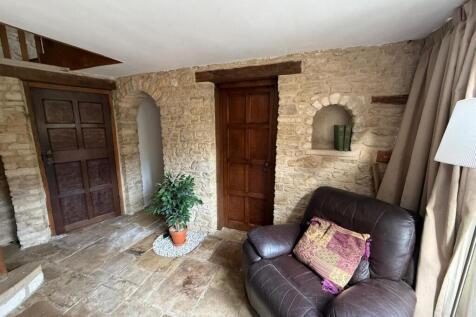 barn hall.jpg