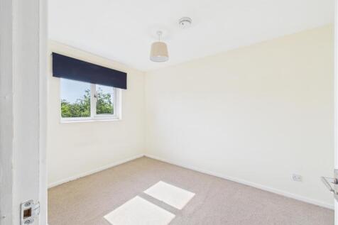 bedroom.jpg