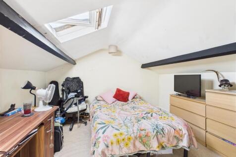 bedroom2a.jpg