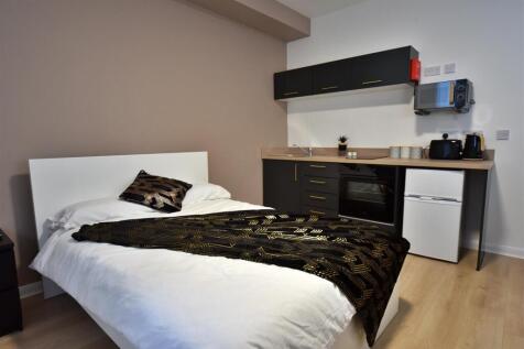 165AR_Room13_02.JPG