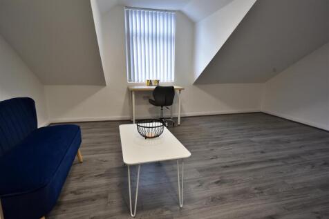 165AR_Room17_05.JPG