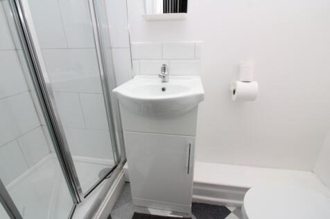 bathroom-3.jpg
