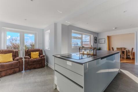 6R1A9166-HDR.jpg