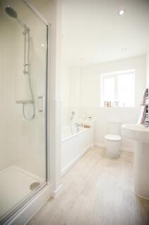 Coach House - Bathroom.jpg