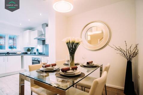 5. Weaver UP_kitchen_dining.jpg