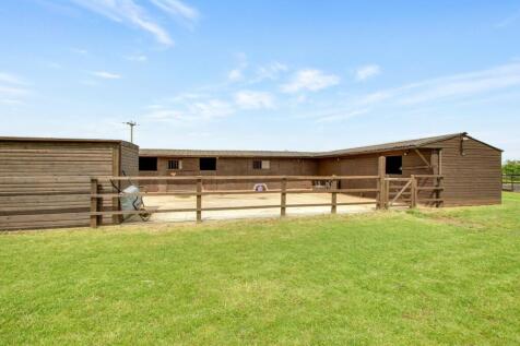 Timber Built Stable Yard