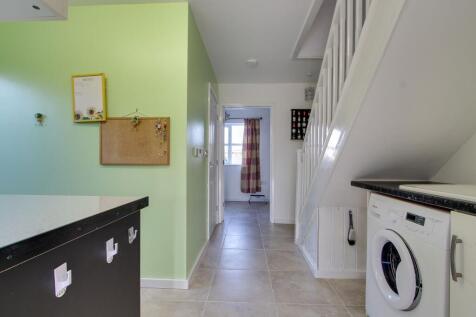 Annexe Hall/Kitchen