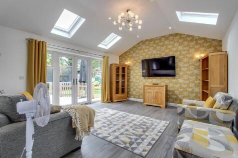 Annexe Lounge/Kitchen