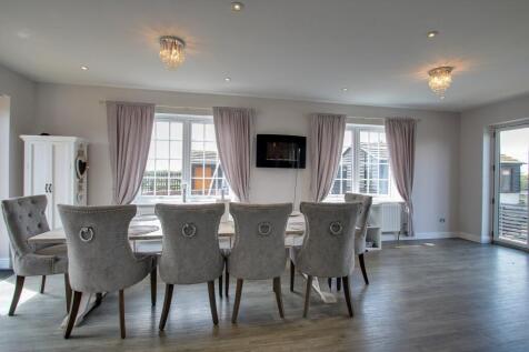 Kitchen/Dining/Family Room
