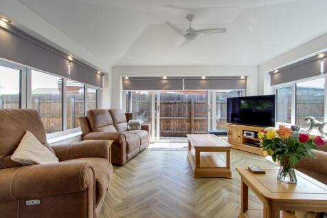 Annexe Lounge