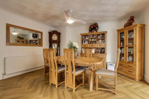Annexe Dining Room