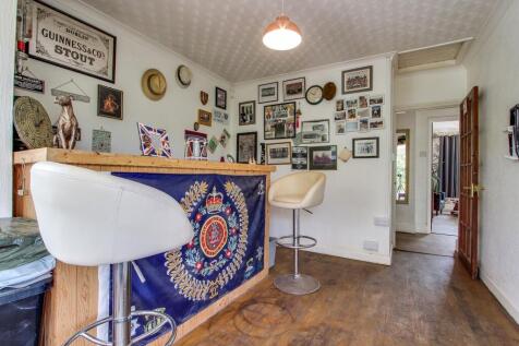 Bedroom Four/Bar