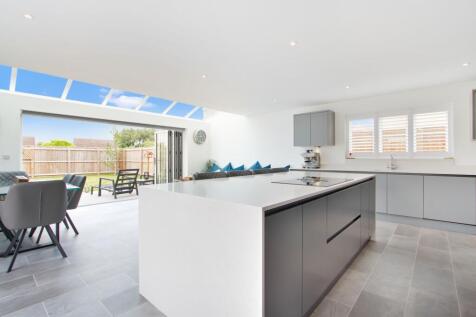 Kitchen/Dining/Sun Room