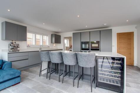 Kitchen/Dining/Sun Room