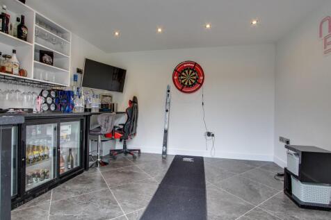 Tandem Garage