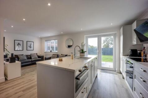 Open Plan Lounge/Kitchen/Dining Room