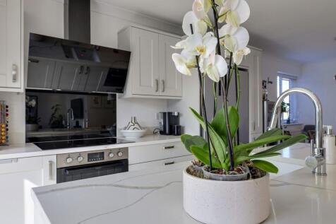 Open Plan Lounge/Kitchen/Dining Room