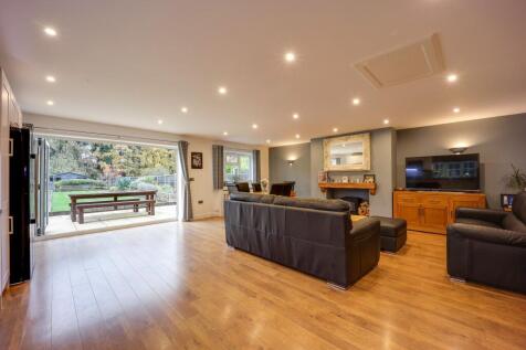 Kitchen/Diner/Lounge