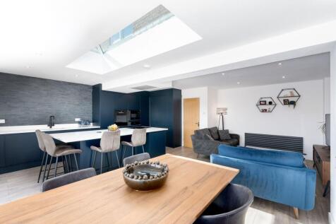 Kitchen and dining room