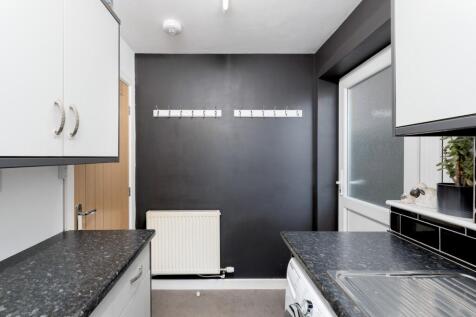 Utility room with garage space