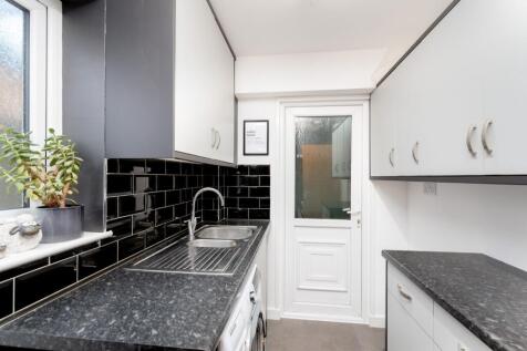 Utility room with garage space