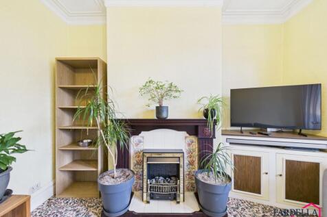 Reception room 1