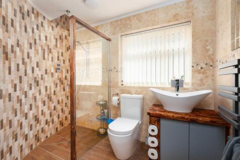 Downstairs Bathroom