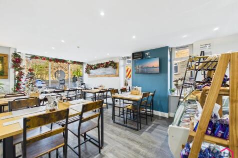 Prime Commercial Opportunity ¿ Fully Equipped Café